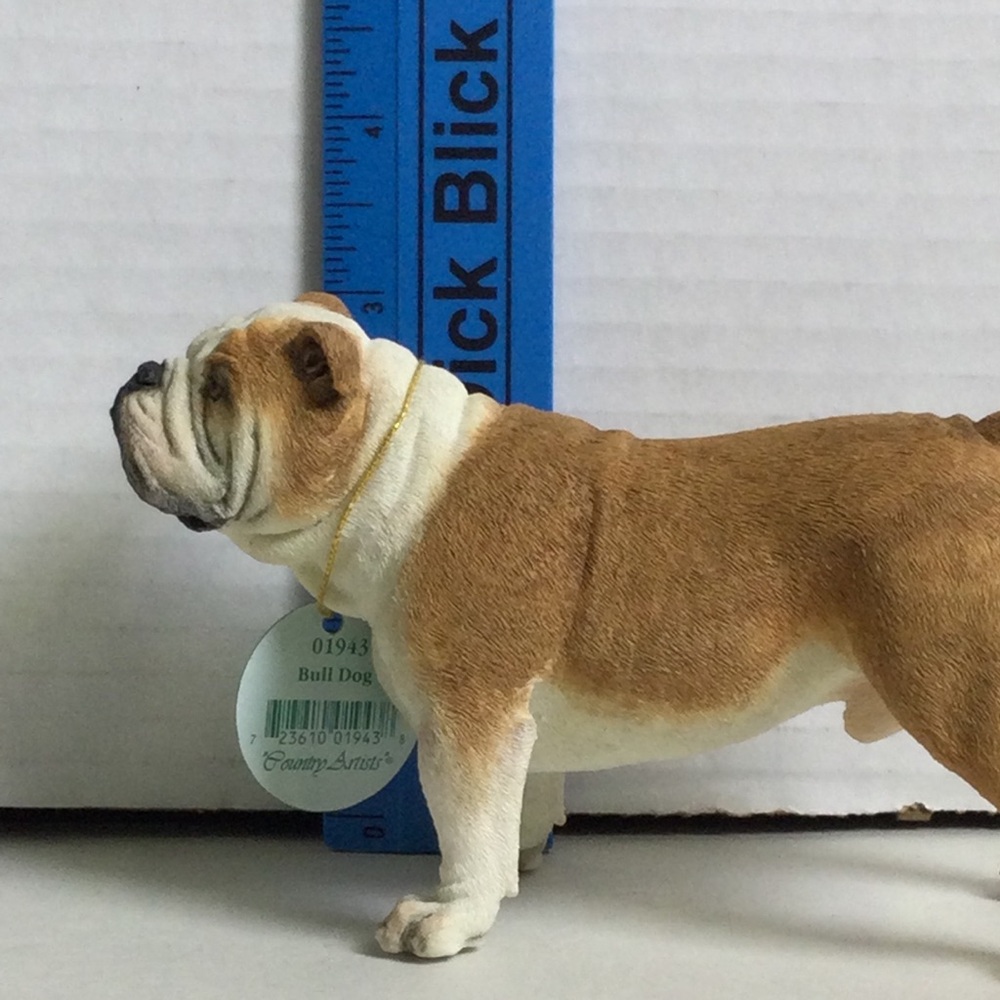 Country Artists Bull Dog Best in Show 01943
Brown White Dog Figurine - Picture 10 of 10